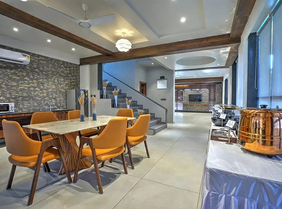 luxury villas near mumbai