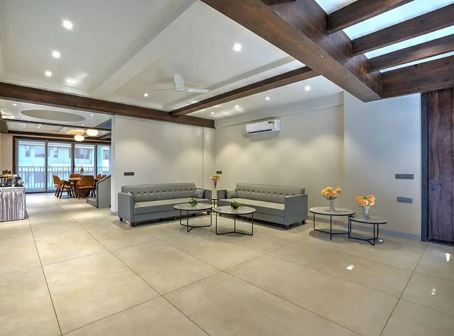 luxury villas near mumbai